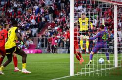 开云体育中国-拜仁慕尼黑主场2-0击败多特蒙德，豪取德甲联赛冠军！