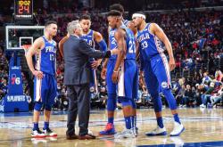 开云平台-76人击败公牛，西蒙