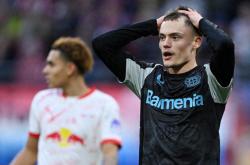 开云体育平台APP-关于勒沃库森遭遇德甲输球压力失利凸显攻守问题的信息