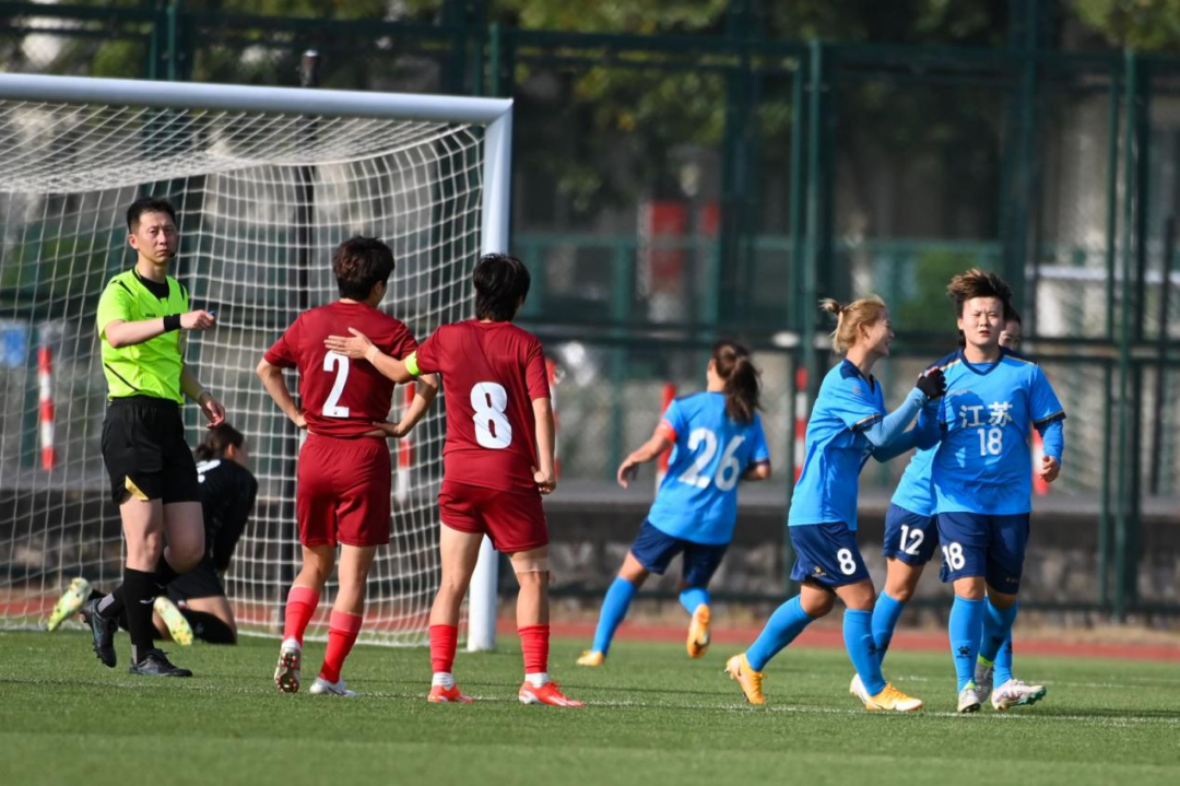 关于江苏队客场连胜，调整战术展现出勇往直前的决心的信息