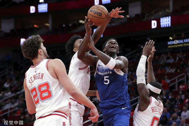 关于森林狼击败尼克斯,唐斯高效得分贡献不可或缺的信息 关于森林狼击败尼克斯,唐斯高效得分贡献不可或缺的信息