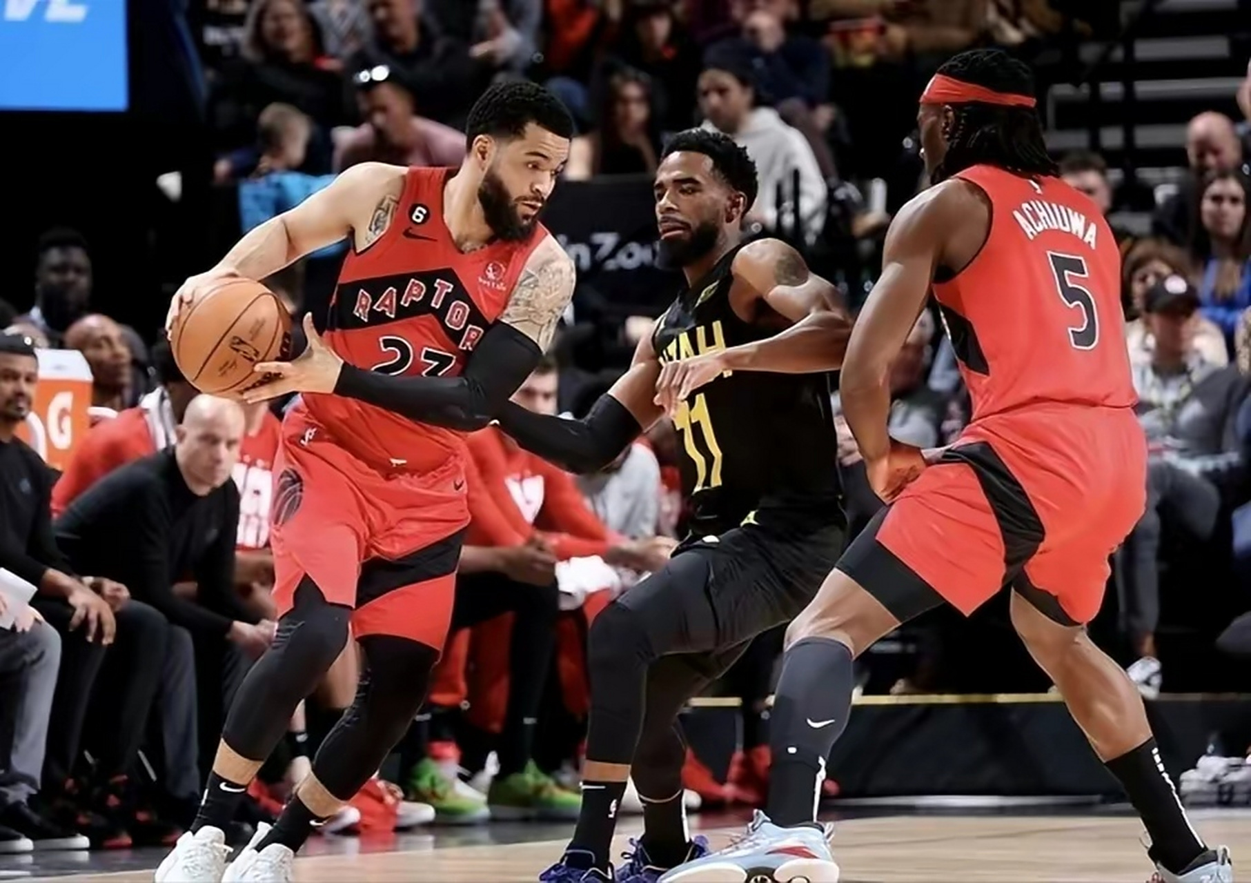 猛龙力克火箭，实现七连胜壮举