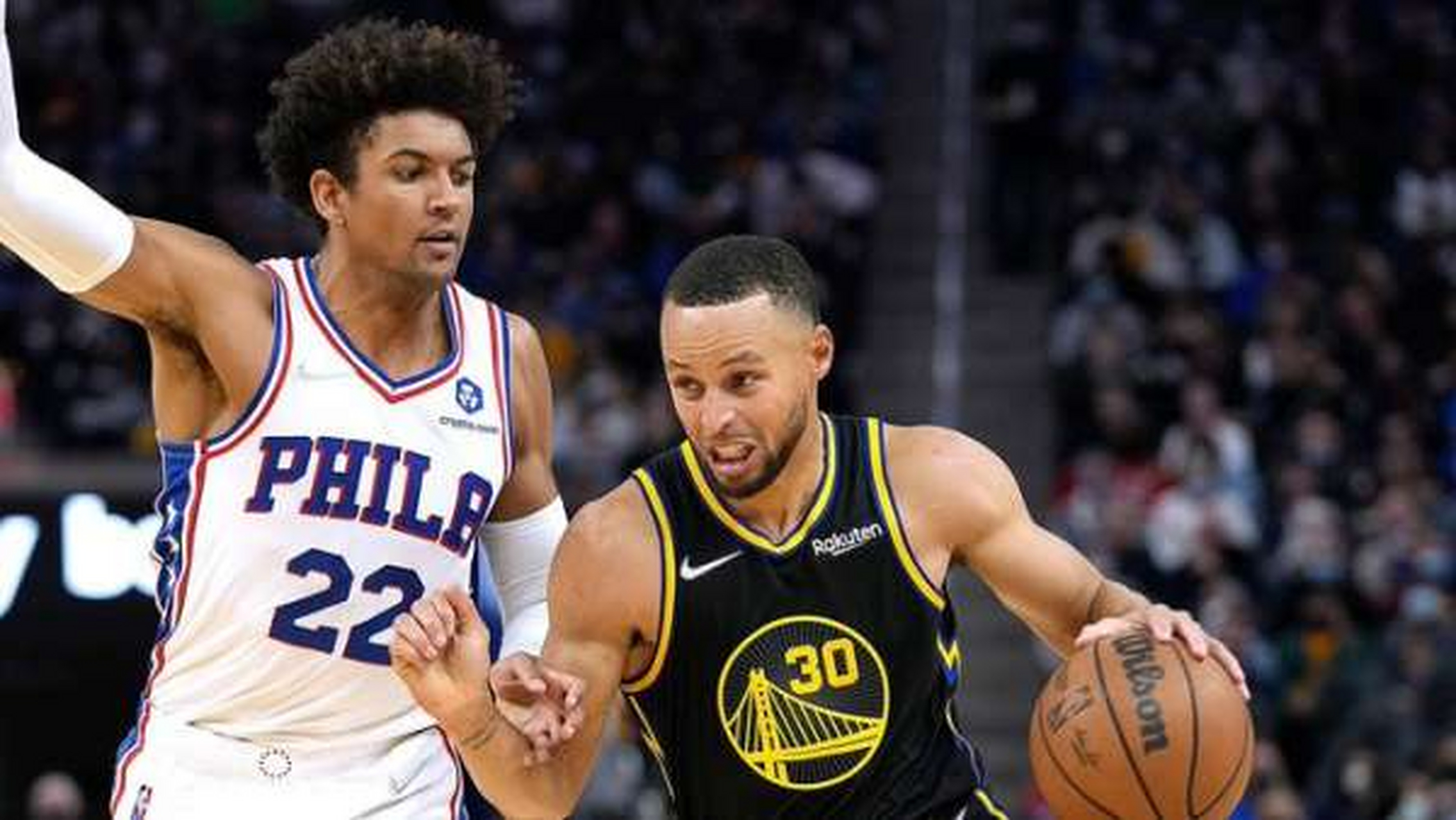 勇士大胜骑士，库里状态火爆