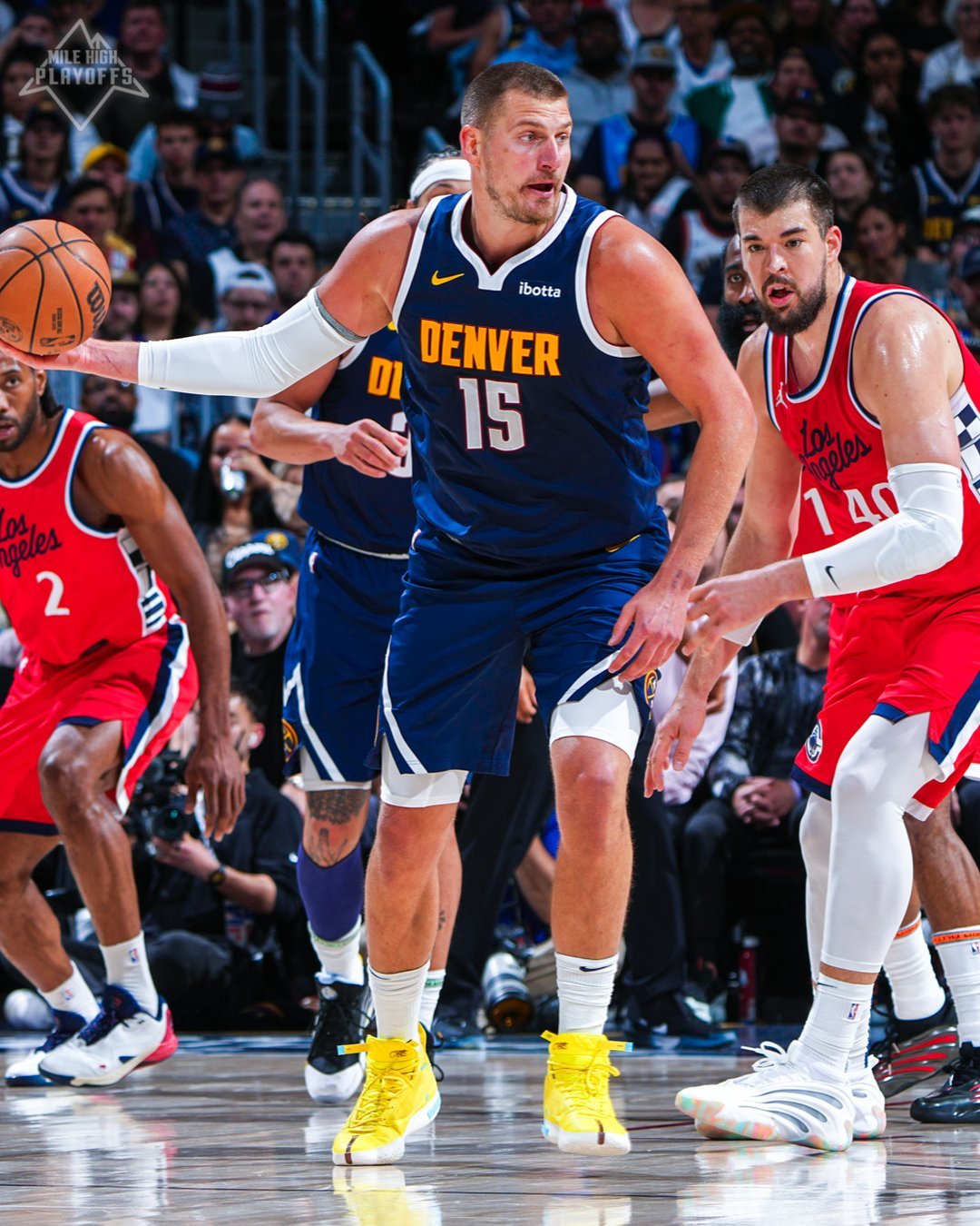 快船险胜独行侠，伦纳德发挥稳定