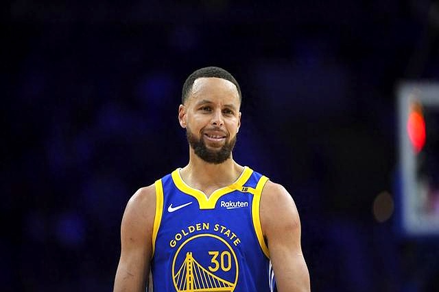 勇士客场力克篮网,库里爆砍37分 勇士客场力克篮网,库里爆砍37分