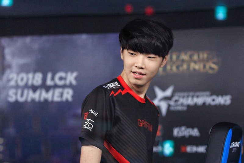 关于HLE血洗Rogue,Chovy高光表现的信息 关于HLE血洗Rogue,Chovy高光表现的信息